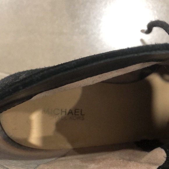 Suede booties - Picture 4 of 7